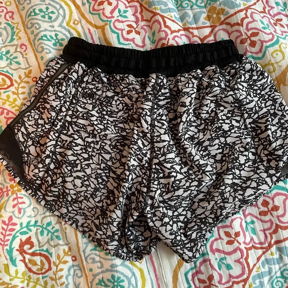 Lululemon Tracker Shorts - Picture 2 of 3